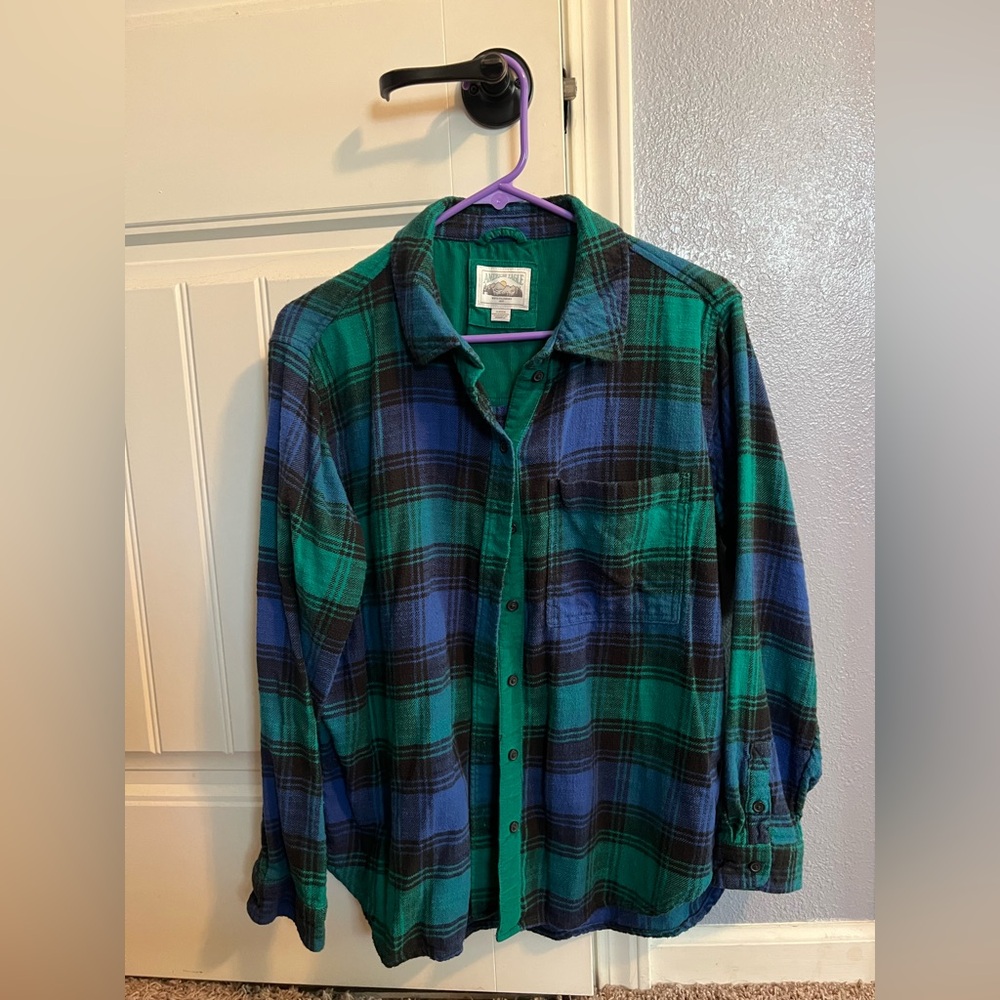 American Eagle Outfitters Green and Blue Plaid Flannel Shirt